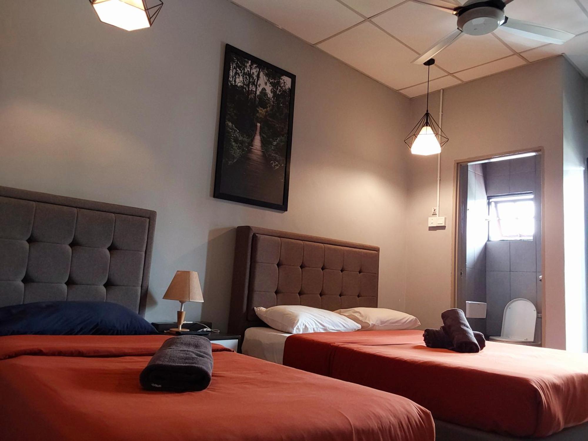 Bricks Cameron Hostel Tanah Rata Bilik gambar